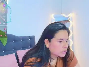 Keira_tay  live sex cam