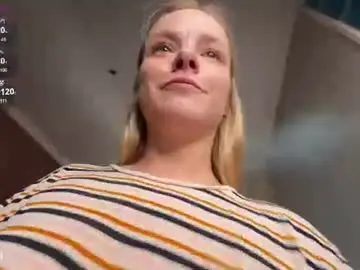 Lili_01  live sex cam