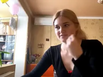 Melaniepavan  live sex cam