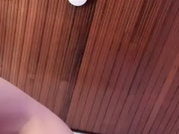 Naaomi_baby  live sex cam
