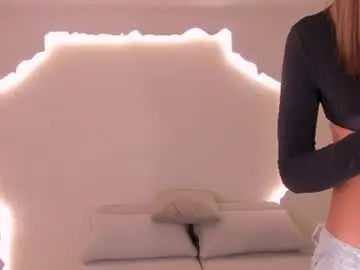 Niasalvatore  live sex cam