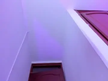 Taniaesquivel  live sex cam