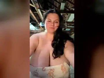 Urbreastfriendd  live sex cam