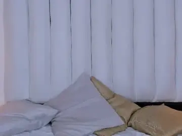 Victoria_queen2  live sex cam