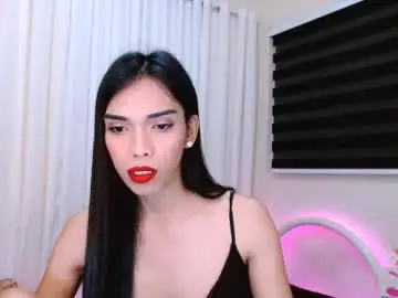 Yumieholly  live sex cam