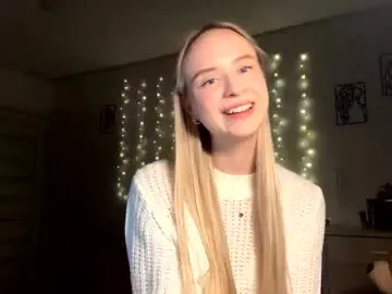 Yutwiner  live sex cam