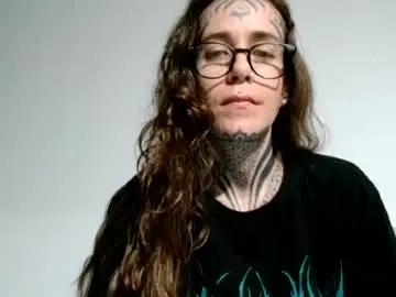 Aniloracleiss  live sex cam