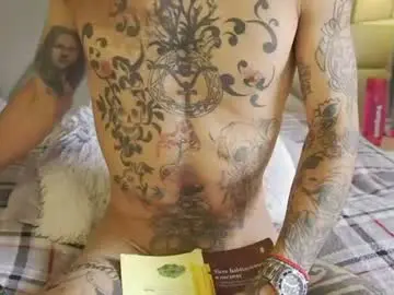 Be_curiouss_  live sex cam