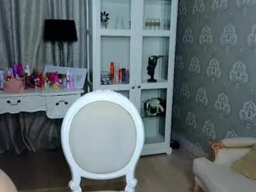 Bluuemarine  live sex cam