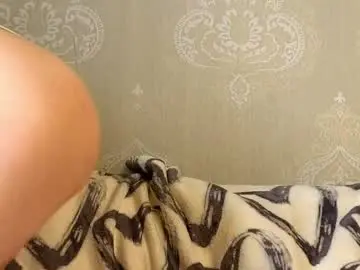 Bluuemarine  live sex cam