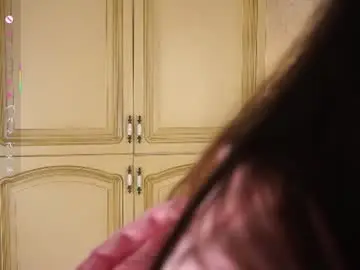 Bryannavallely  live sex cam