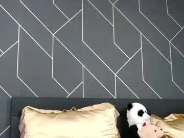 Clarabarnezz  live sex cam