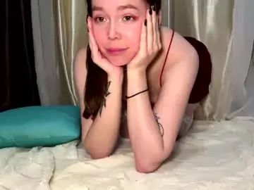 Halliedamiano  live sex cam