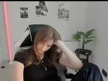 Jenniestar  live sex cam