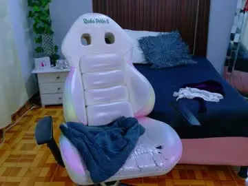 Kataleya_29  live sex cam