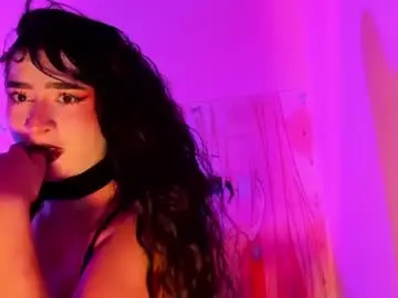 Kitty__chs  live sex cam
