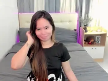 Ladyrubelyn  live sex cam