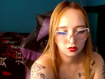 Liaroberts1  live sex cam