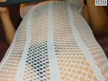 Lovequinnn  live sex cam