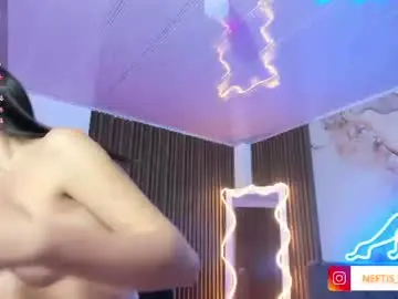 Neftis_tay  live sex cam