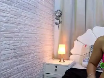 Nyxluvia  live sex cam