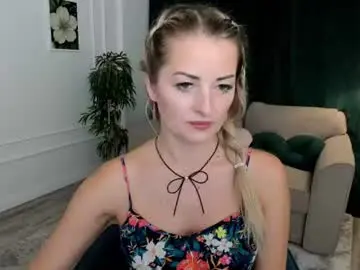 Satinedesire  live sex cam