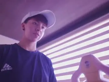 Tomboy_tommy  live sex cam