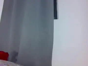 Babytylerr  live sex cam