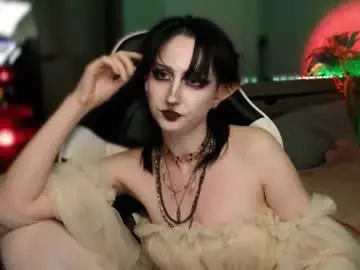 Brandy_queen  live sex cam