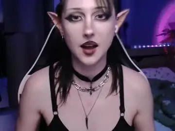 Brandy_queen  live sex cam