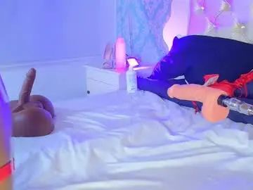 Caseymoon  live sex cam