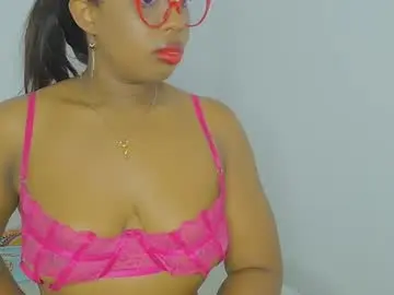 Caseymoon  live sex cam