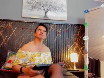 Clara_heat  live sex cam