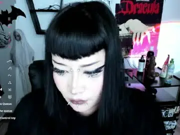 Cristal_kosh  live sex cam