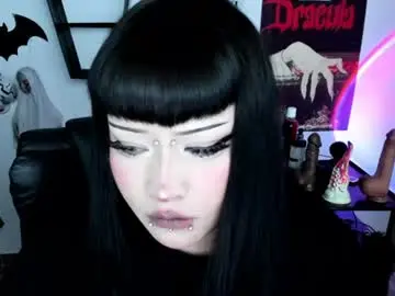 Cristal_kosh  live sex cam