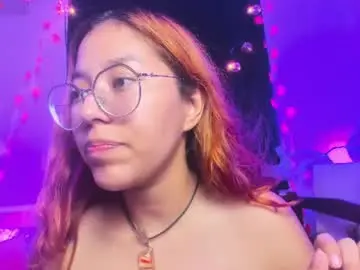 Gigimooon  live sex cam