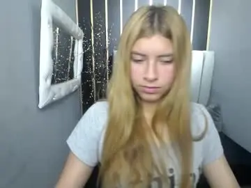 Nancy_blonde  live sex cam