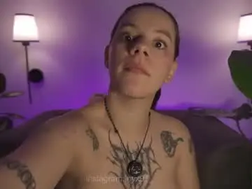 Nyx_97  live sex cam