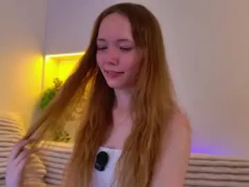Petitedaisy__  live sex cam