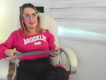 Roxysweet_x  live sex cam