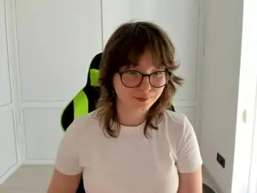 Yamihoshii  live sex cam