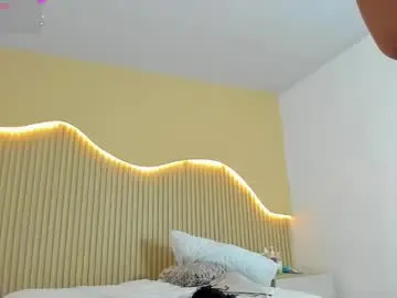Abbiecarson  live sex cam