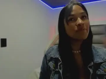 Andreabrunet  live sex cam