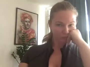 Bigboobs_austrian  live sex cam
