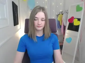 Bree_sky  live sex cam