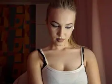 Erinnnaji  live sex cam