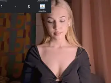 Erinnnaji  live sex cam