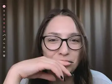 Eyescomet  live sex cam