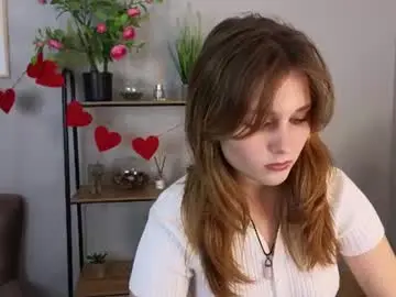 Ezraburton  live sex cam