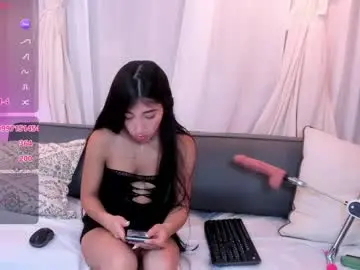 Mariana_kalo  live sex cam